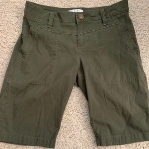 Cabi Ivy League Olive Green shorts  #816